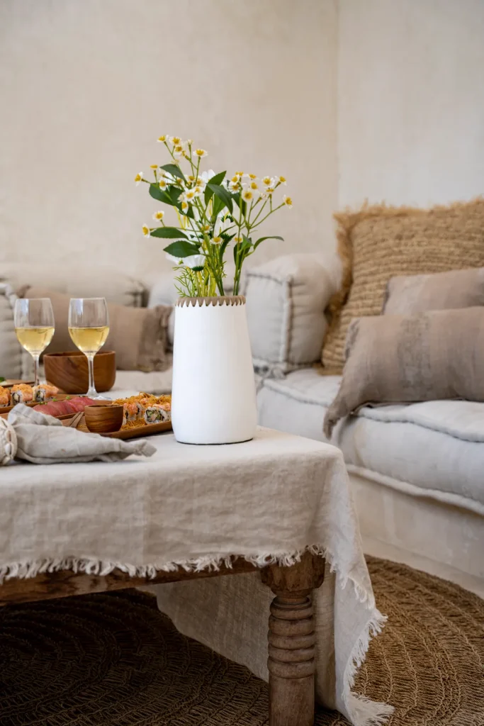 The Sneaky Vase - White Natural - S - Afbeelding 3