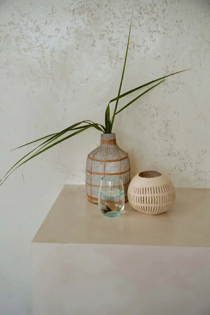 The Whoopy Vase - Concrete Natural - L - Afbeelding 3