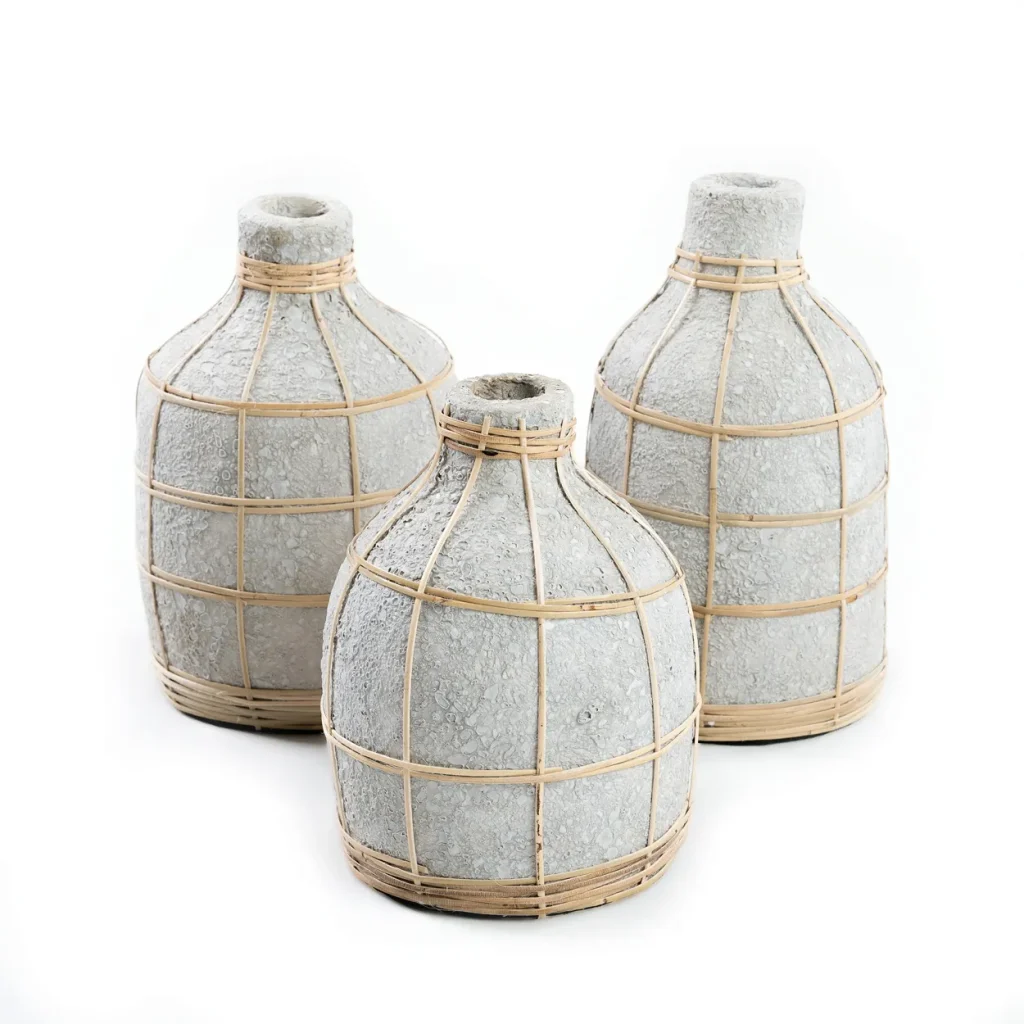 The Whoopy Vase - Concrete Natural - L - Afbeelding 9