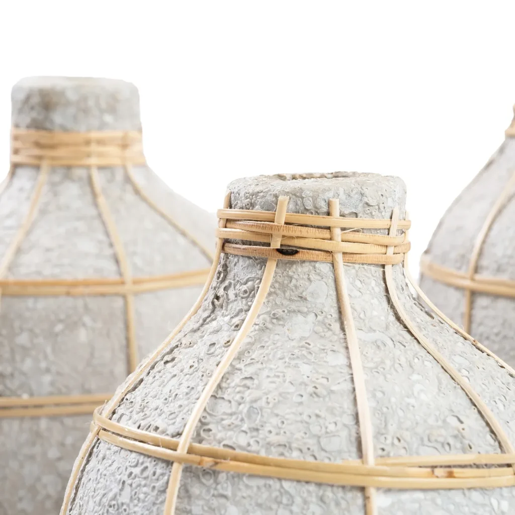 The Whoopy Vase - Concrete Natural - L - Afbeelding 10